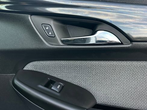 Used 2024 Chevrolet TrailBlazer LT w/ Convenience Package image 21