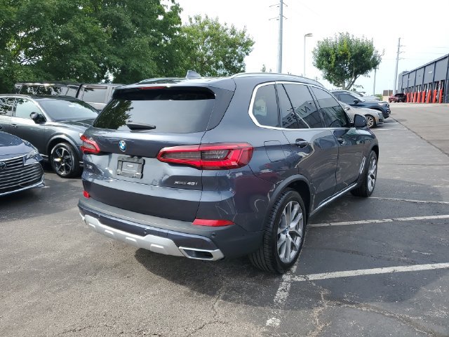 Used 2019 BMW X5 xDrive40i w/ Premium Package 2 AWD/4WD image 4