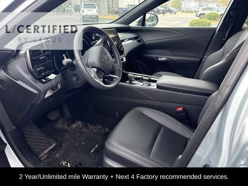 Used 2026 Lexus RX 350 FWD image 2