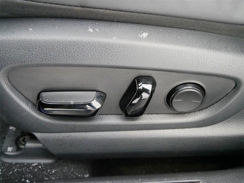 Certified 2023 Lexus UX 250h 250h Base image 15