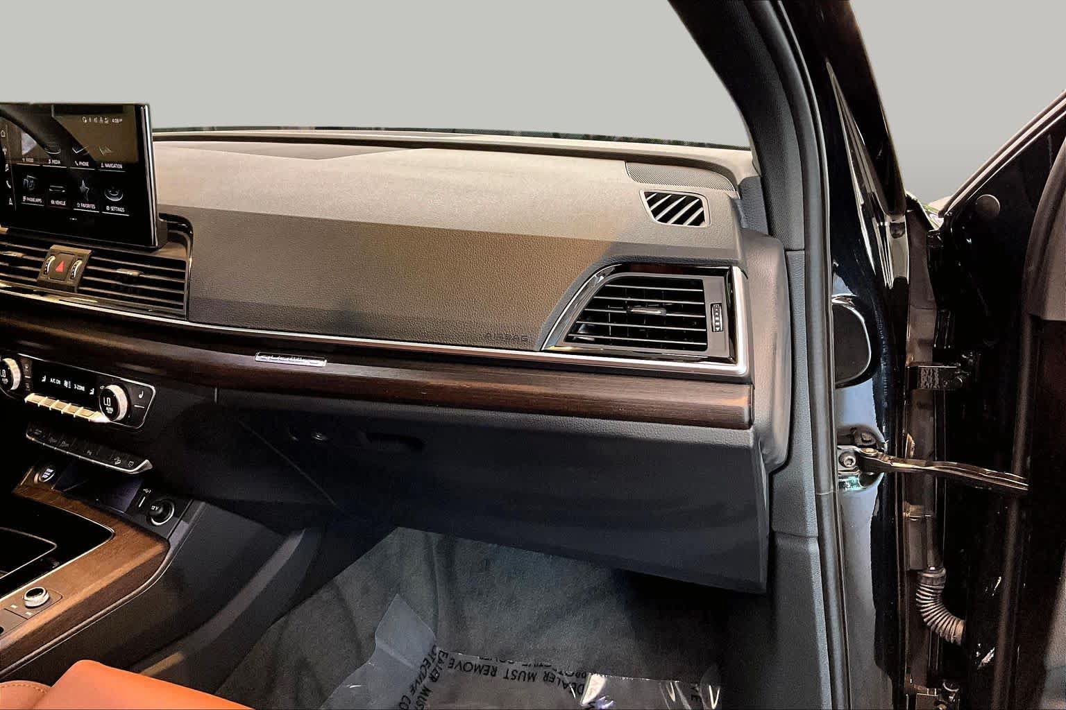 Certified 2024 Audi Q5 2.0T Premium AWD/4WD image 19
