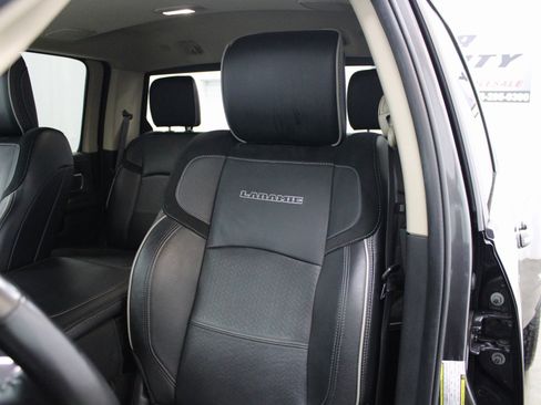 Used 2021 RAM 3500 Laramie image 21