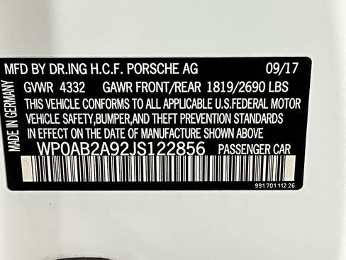 Used 2018 Porsche 911 Carrera 4S image 26