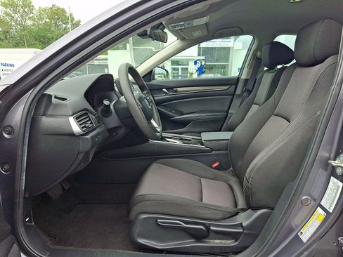 Used 2019 Honda Accord LX image 13