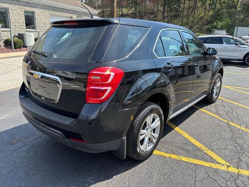 Used 2017 Chevrolet Equinox LS image 7