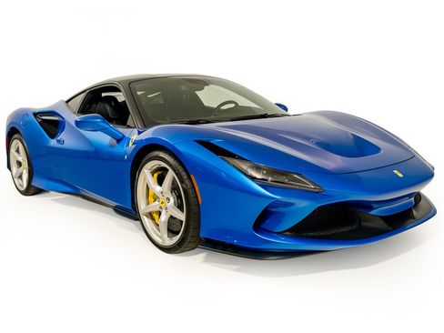Certified 2022 Ferrari F8 Tributo RWD image 11