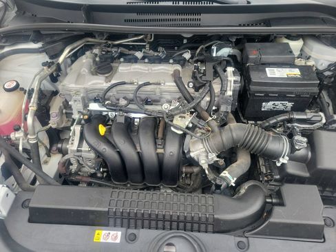 Used 2022 Toyota Corolla LE FWD image 28