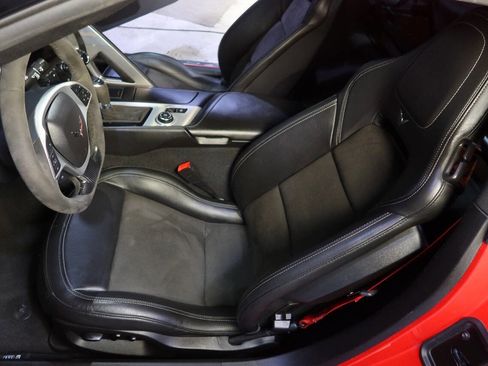 Used 2019 Chevrolet Corvette Grand Sport image 16