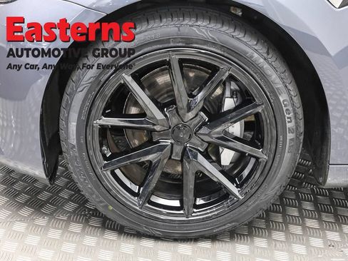 Used 2020 Tesla Model 3 Long Range AWD/4WD image 26