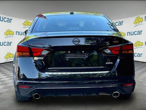 Used 2023 Nissan Altima 2.5 SR AWD/4WD image 5