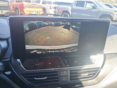 New 2025 Nissan Altima 2.5 SR w/ SR Premium Package image 21