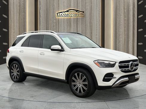 Used 2024 Mercedes-Benz GLE 450e 4MATIC image 1