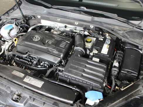 Used 2015 Volkswagen GTI S image 27