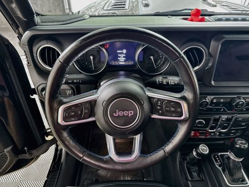 Used 2023 Jeep Wrangler Unlimited Rubicon 4xe w/ Dual Top Group AWD/4WD image 16