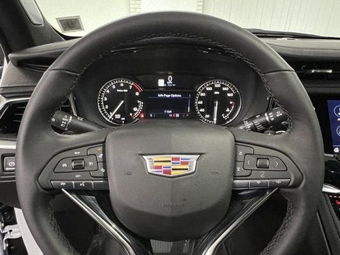 New 2025 Cadillac XT6 Premium Luxury w/ LPO, Floor Liner Package image 15