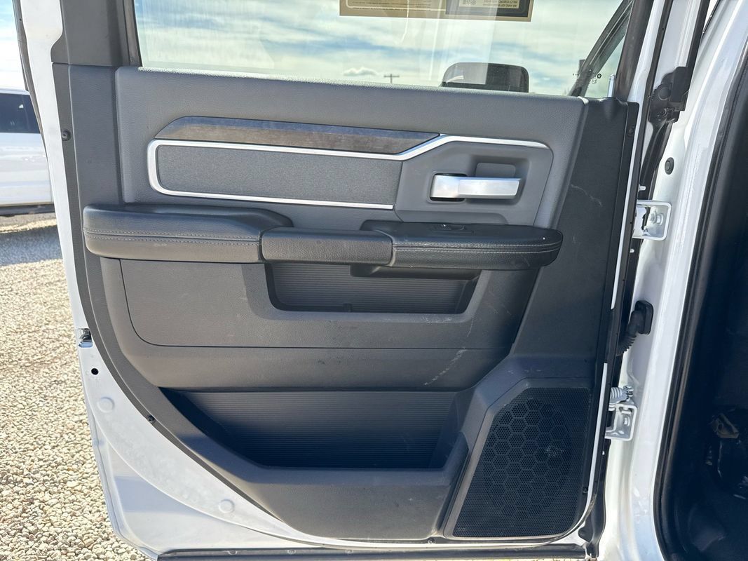 Used 2021 RAM 2500 Big Horn AWD/4WD image 25