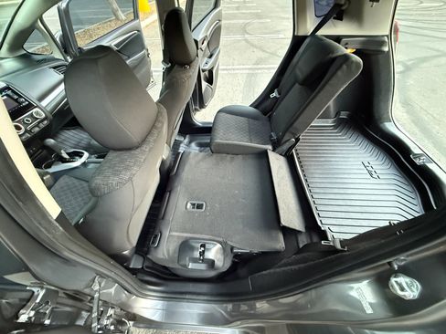 Used 2017 Honda Fit LX image 19