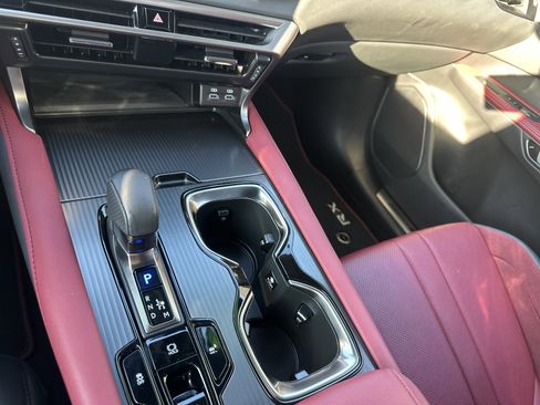 Used 2024 Lexus RX 500h F Sport image 19