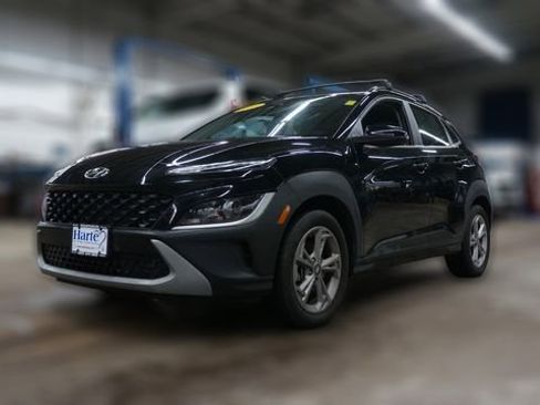 Used 2023 Hyundai Kona SEL image 3