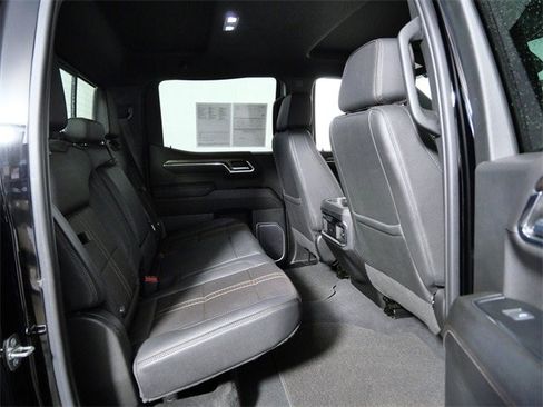 Used 2023 Chevrolet Silverado 1500 High Country w/ Technology Package image 14