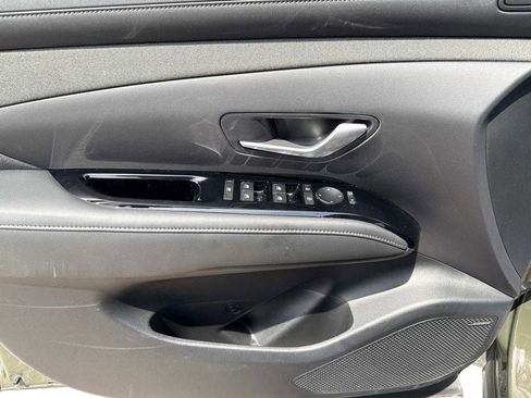 Used 2025 Hyundai Santa Cruz Limited AWD/4WD image 7