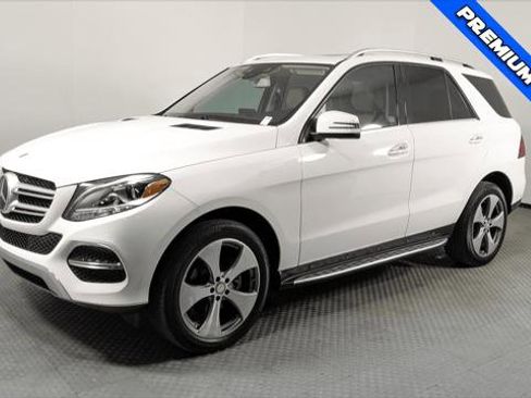 Used 2016 Mercedes-Benz GLE 350 w/ Premium Package image 2