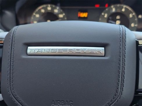 New 2026 Land Rover Range Rover Velar Dynamic SE image 20