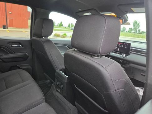 Used 2023 GMC Canyon Elevation w/ Convenience Package AWD/4WD image 39