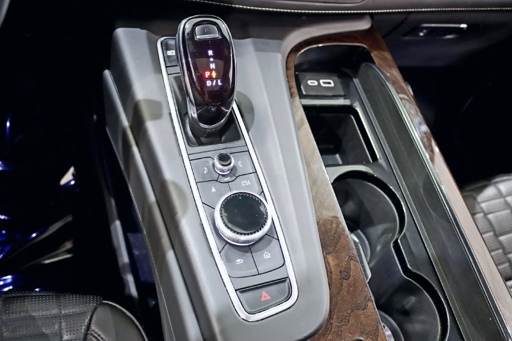 Used 2023 Cadillac Escalade Sport Platinum AWD/4WD image 30