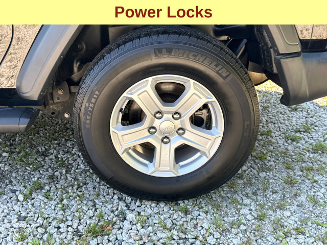 Used 2019 Jeep Wrangler Sport AWD/4WD image 9