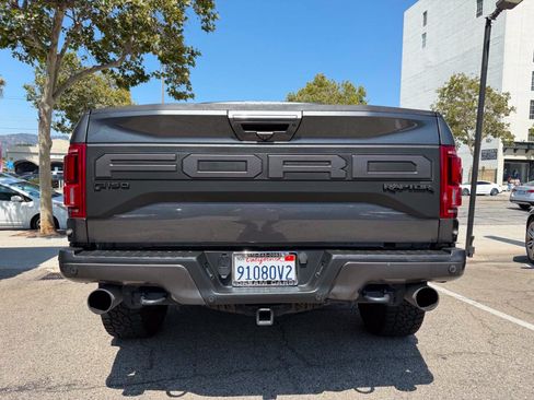 Used 2019 Ford F150 Raptor w/ Equipment Group 802A Luxury AWD/4WD image 9