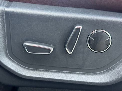 Used 2024 Ford Expedition Max Limited image 20