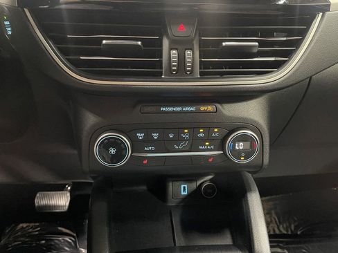 Used 2020 Ford Escape SE AWD/4WD image 17