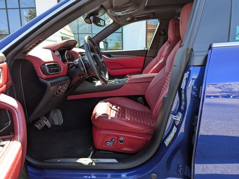 Used 2021 Maserati Levante S GranSport AWD/4WD image 12
