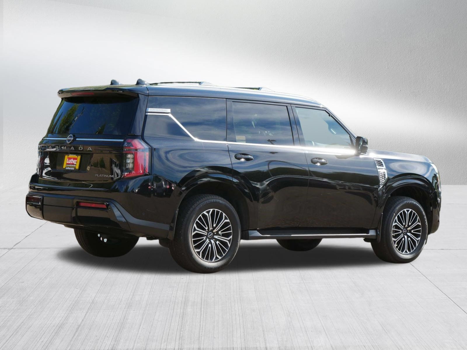 Certified 2025 Nissan Armada Platinum w/ Convenience Package AWD/4WD image 7