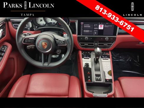 Used 2024 Porsche Macan S image 12