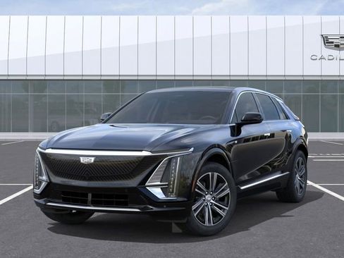 New 2026 Cadillac Lyriq Premium Luxury image 6