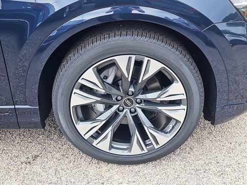 New 2026 Audi Q8 Premium Plus AWD/4WD image 3