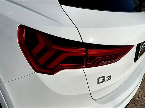 Used 2019 Audi Q3 2.0T Premium Plus image 27