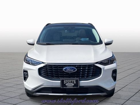 New 2026 Ford Escape Platinum w/ Premium Technology Package AWD/4WD image 2