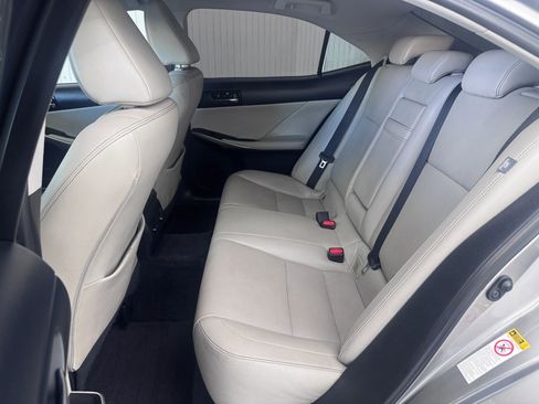 Used 2014 Lexus IS 250 image 12