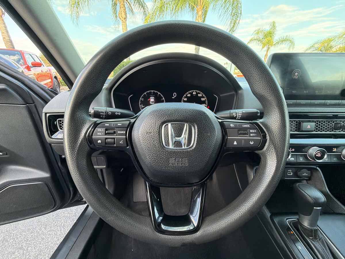 Used 2024 Honda Civic LX image 30