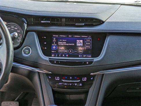 Used 2023 Cadillac XT5 Premium Luxury w/ Technology Package image 21