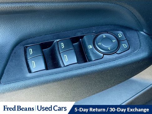 Used 2020 Chevrolet Equinox LT image 20