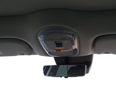 Used 2024 Hyundai Ioniq 5 Limited image 33