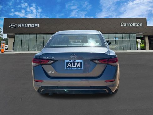 Used 2025 Nissan Sentra S FWD image 6
