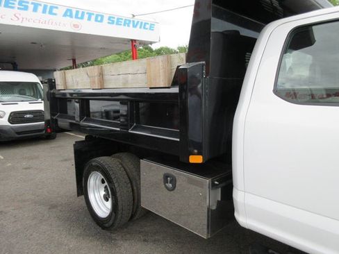 Used 2021 Ford F550 4x4 SuperCab Super Duty image 34