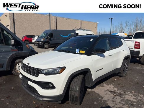 Used 2026 Jeep Compass Limited image 4