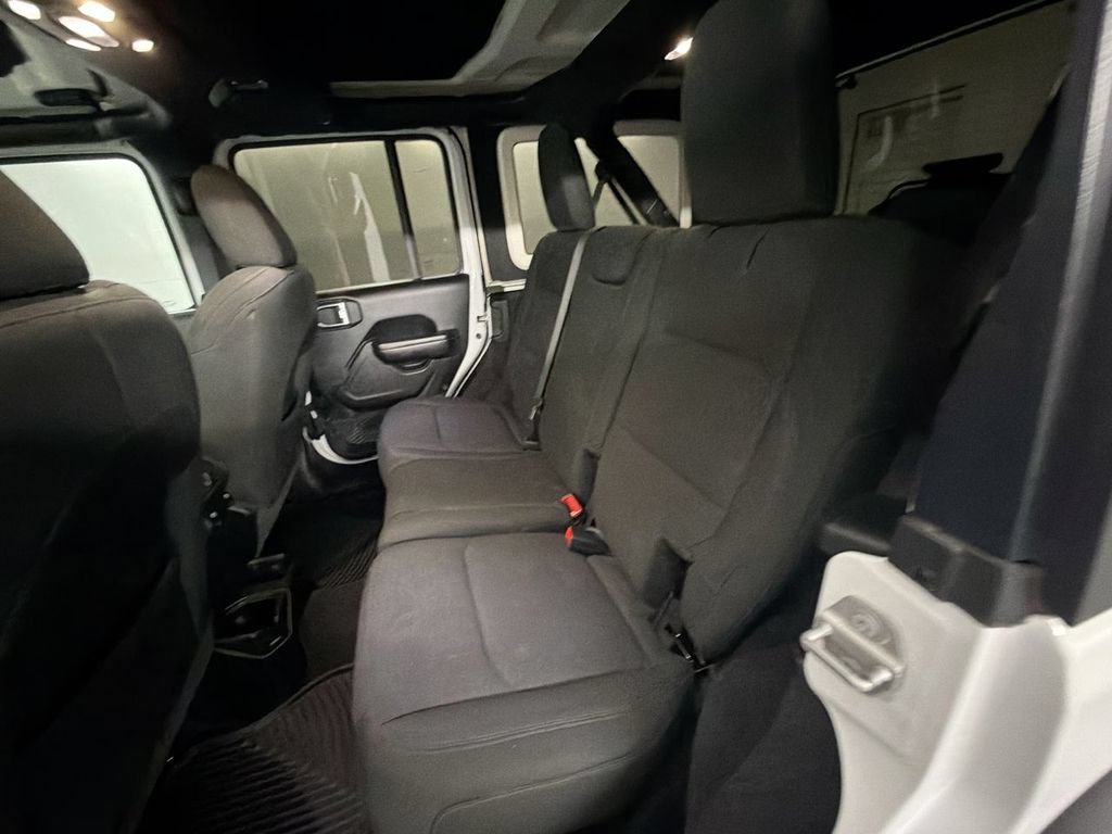 Used 2021 Jeep Wrangler Unlimited Sport AWD/4WD image 24