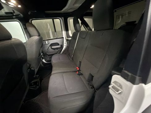 Used 2021 Jeep Wrangler Unlimited Sport AWD/4WD image 24